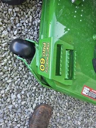Image of John Deere Z720E equipment image 4