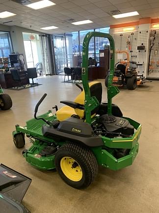 Image of John Deere Z720E equipment image 3