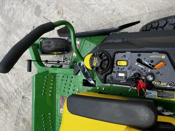 Image of John Deere Z730M equipment image 4