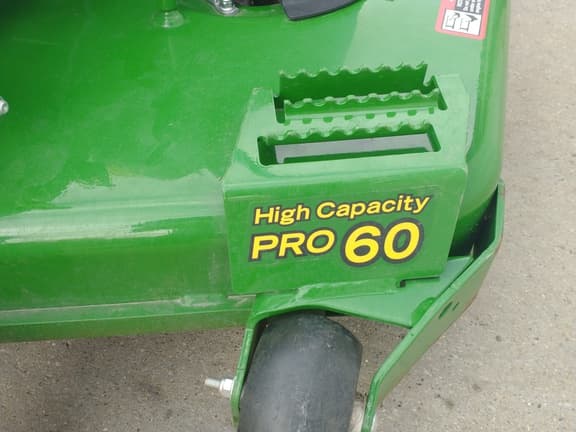 Image of John Deere Z740R equipment image 4