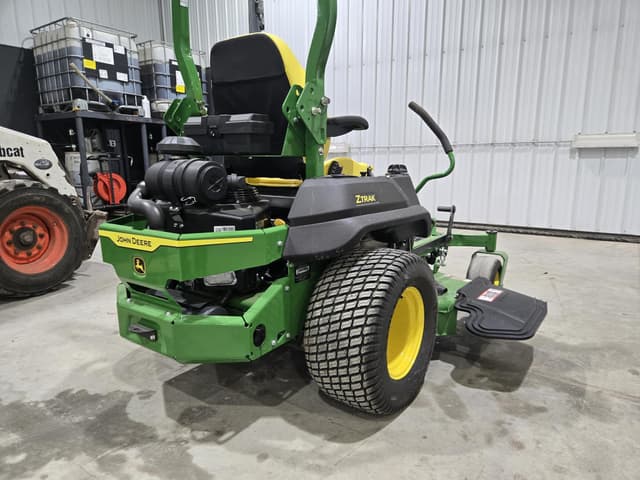 Image of John Deere Z740R equipment image 1