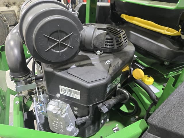 Image of John Deere Z740R equipment image 3