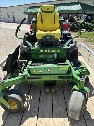 Image of John Deere Z740R equipment image 4
