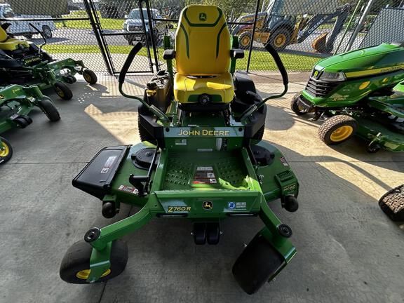 2025 John Deere Z760R Equipment Image0