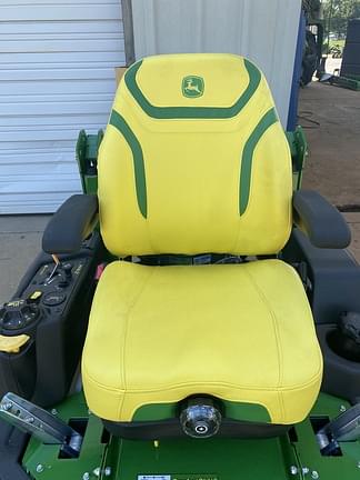 Image of John Deere Z760R equipment image 3