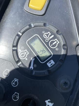 Image of John Deere Z920M equipment image 4