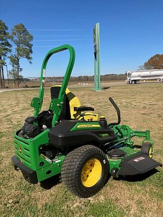 Image of John Deere Z920M equipment image 2