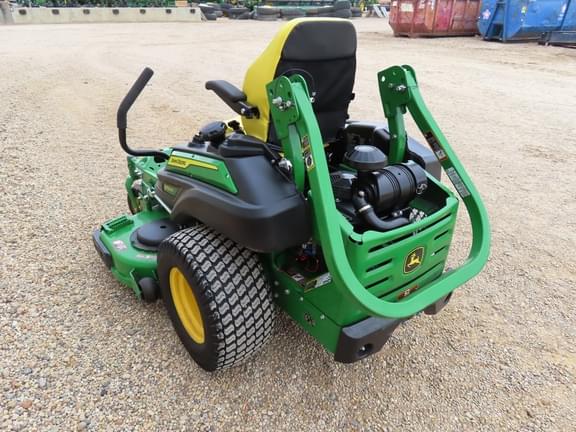 Image of John Deere Z920M equipment image 4