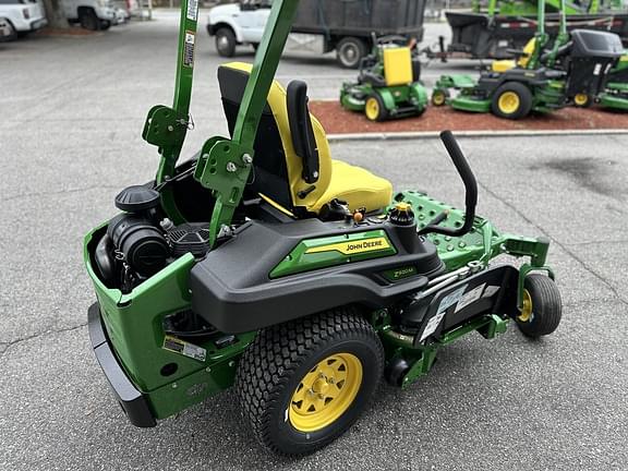 Image of John Deere Z920M equipment image 2