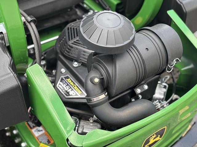 Image of John Deere Z920M equipment image 3