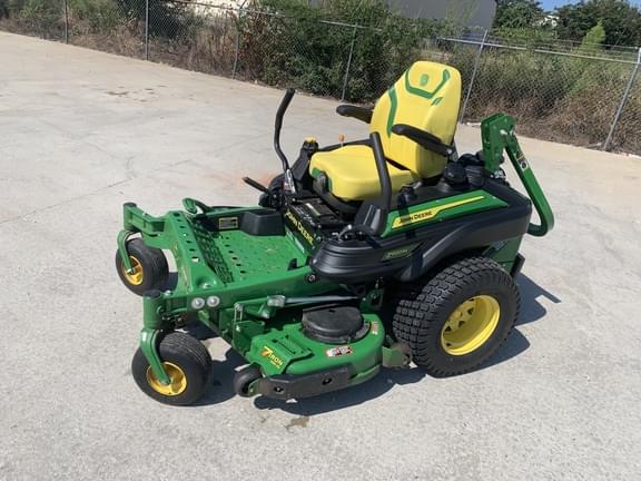 Image of John Deere Z920M equipment image 1