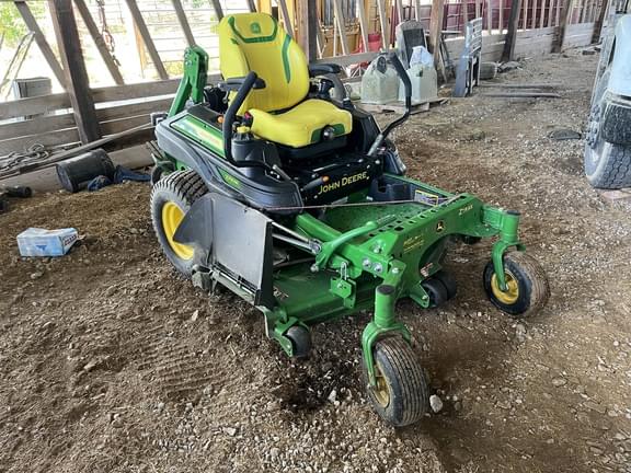 Image of John Deere Z930M equipment image 3
