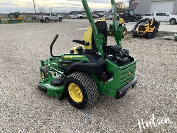 Image of John Deere Z930M equipment image 4