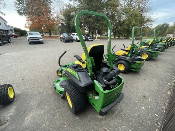 Image of John Deere Z930M equipment image 1
