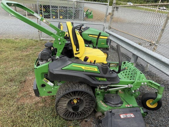 2025 John Deere Z930M Equipment Image0