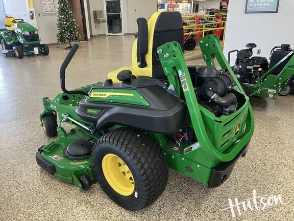 Image of John Deere Z930M equipment image 3