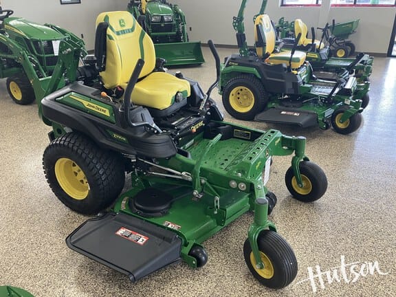 2025 John Deere Z930M Equipment Image0