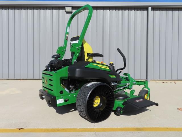 Image of John Deere Z930M equipment image 3