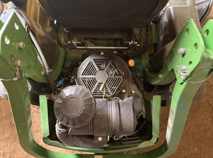 Image of John Deere Z930M equipment image 4