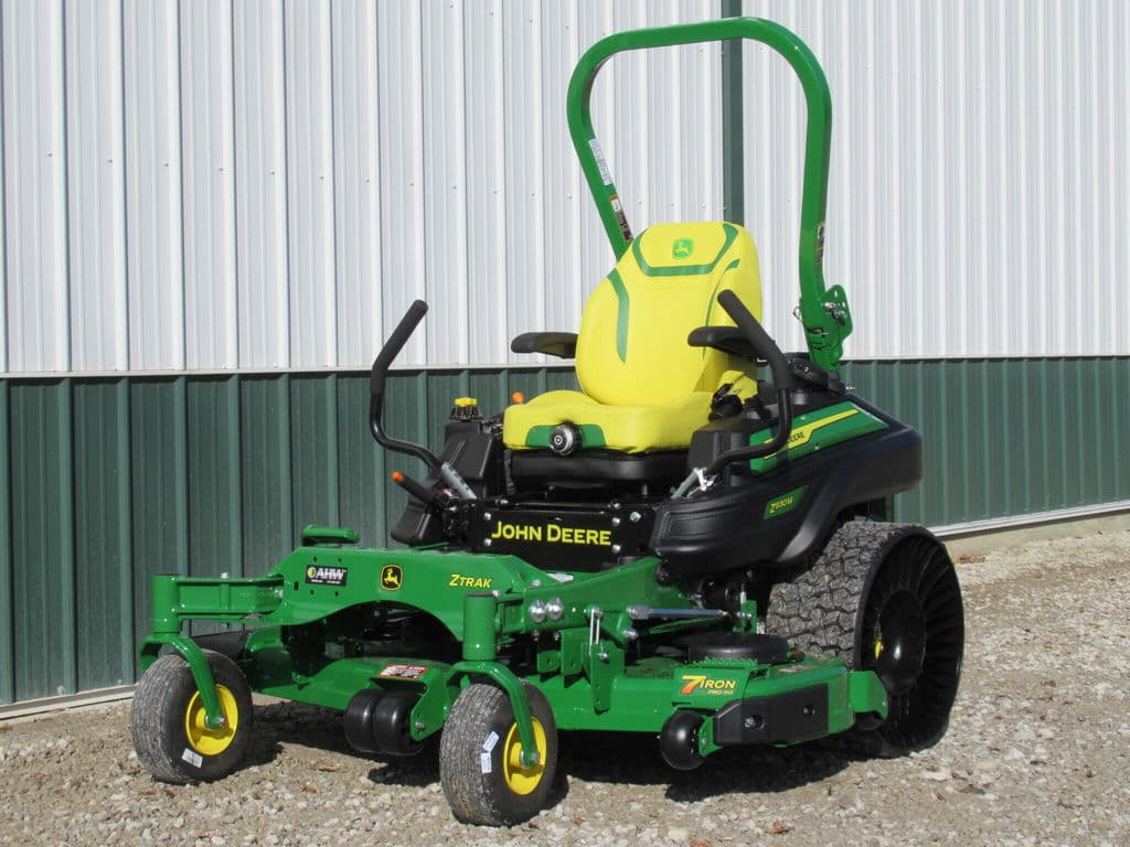 Image of John Deere Z930M Primary image
