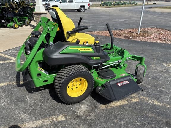 Image of John Deere Z930M equipment image 4