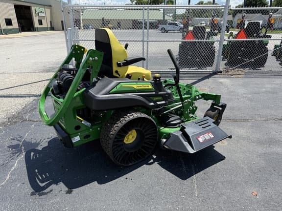 Image of John Deere Z930M equipment image 3