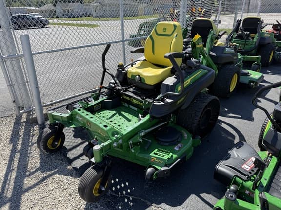Image of John Deere Z930M equipment image 1