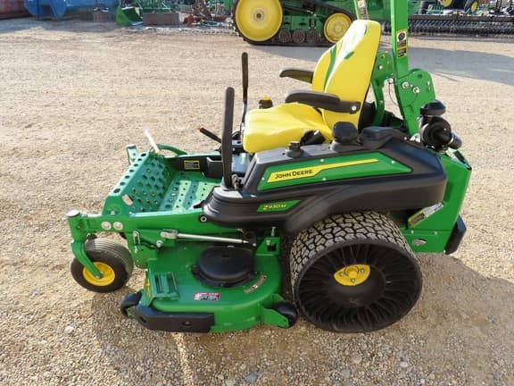Image of John Deere Z930M equipment image 4