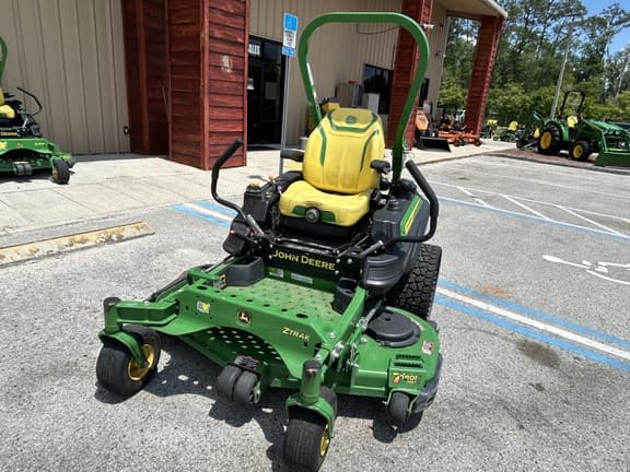 Image of John Deere Z930M Image 1