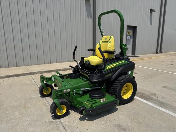 Image of John Deere Z930M equipment image 3