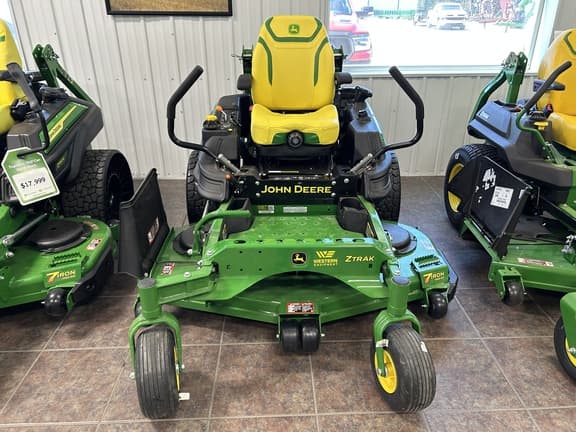 Image of John Deere Z930M Image 1