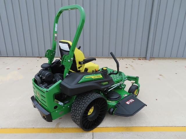 Image of John Deere Z930M equipment image 2