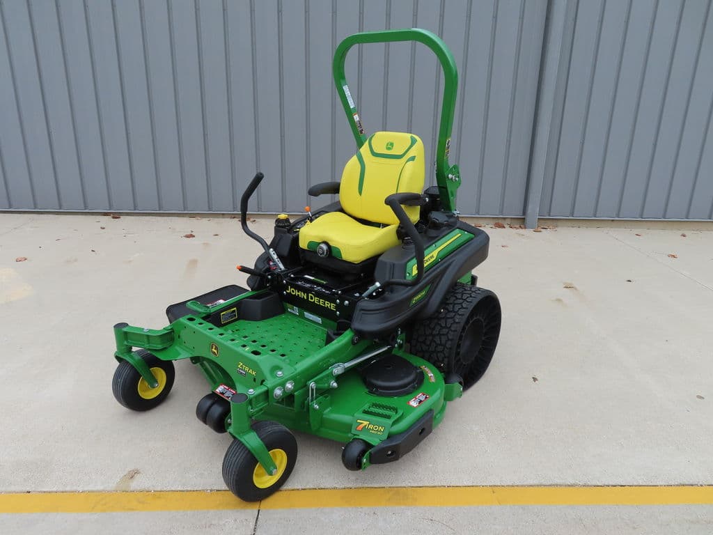 Image of John Deere Z930M Primary image