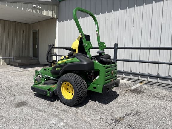 Image of John Deere Z930M equipment image 2