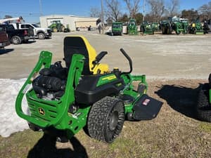 2025 John Deere Z930M Image