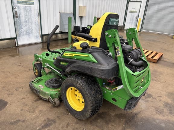 Image of John Deere Z930M equipment image 2