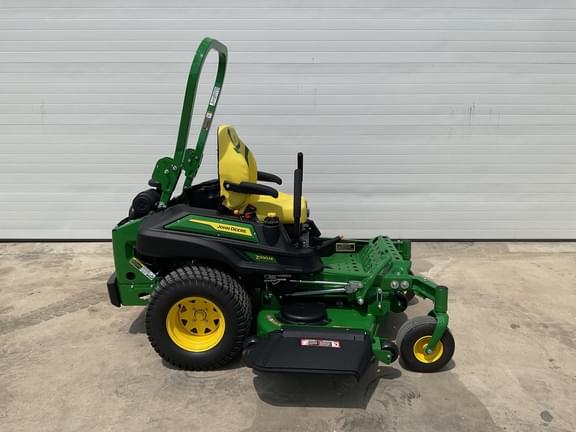 Image of John Deere Z930M equipment image 2