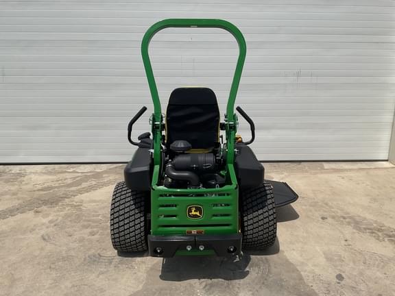 Image of John Deere Z930M equipment image 3