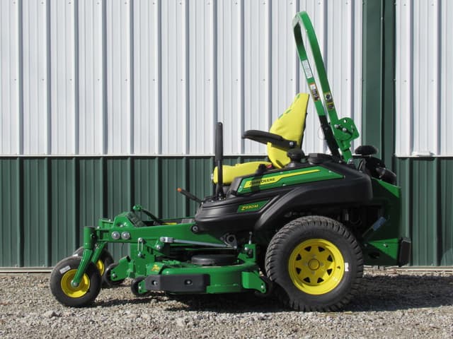 Image of John Deere Z930M equipment image 2