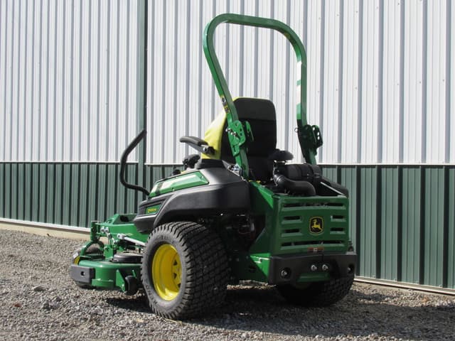 Image of John Deere Z930M equipment image 4
