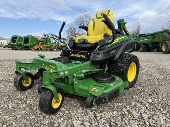 2025 John Deere Z930M Equipment Image0