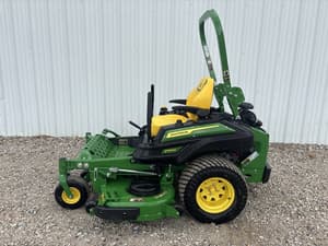 2025 John Deere Z930M Image