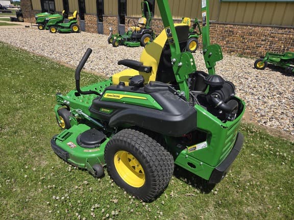 Image of John Deere Z930M equipment image 2