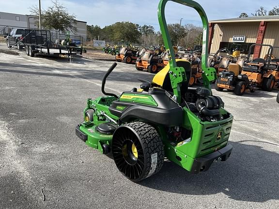 Image of John Deere Z930M equipment image 3