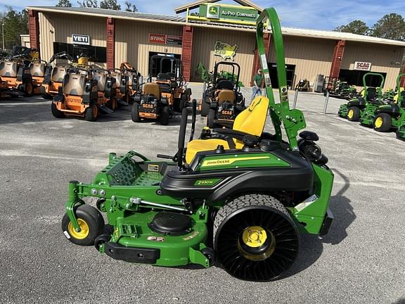 Image of John Deere Z930M equipment image 4