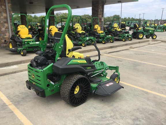 Image of John Deere Z930M equipment image 4