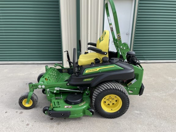 2025 John Deere Z930M Equipment Image0