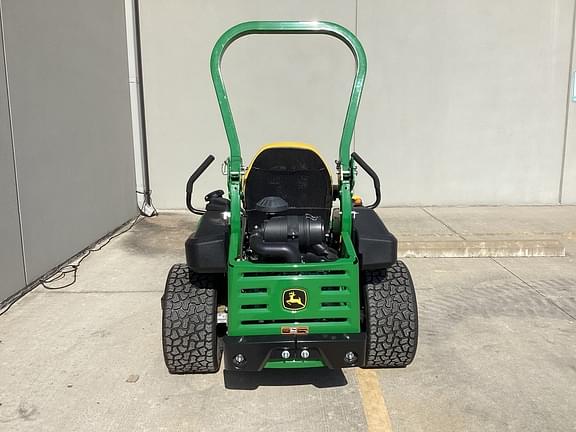 Image of John Deere Z930M equipment image 3