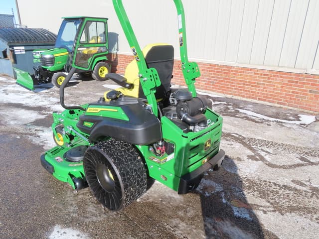 Image of John Deere Z930M equipment image 1