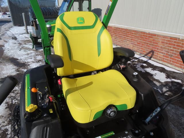 Image of John Deere Z930M equipment image 3